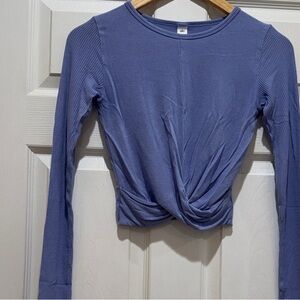 Elegant Long Sleeve Twist Top in Blue